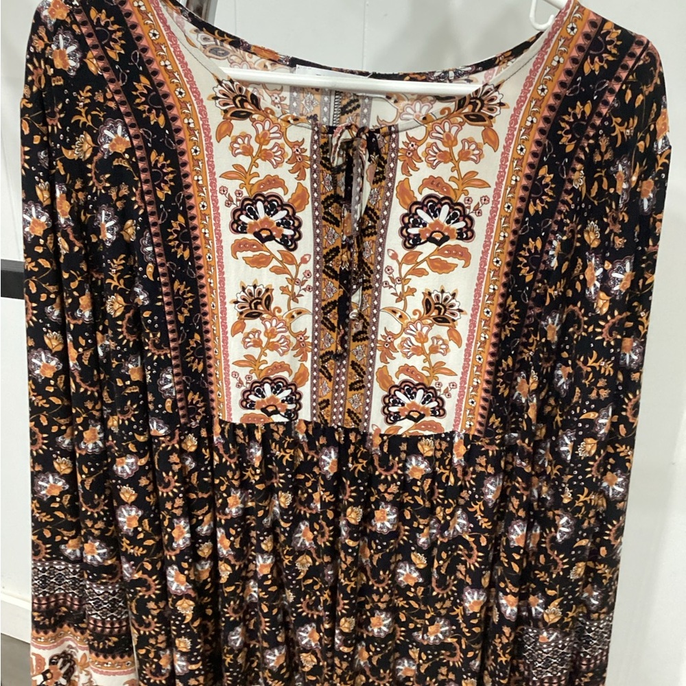 Boho style flowy top